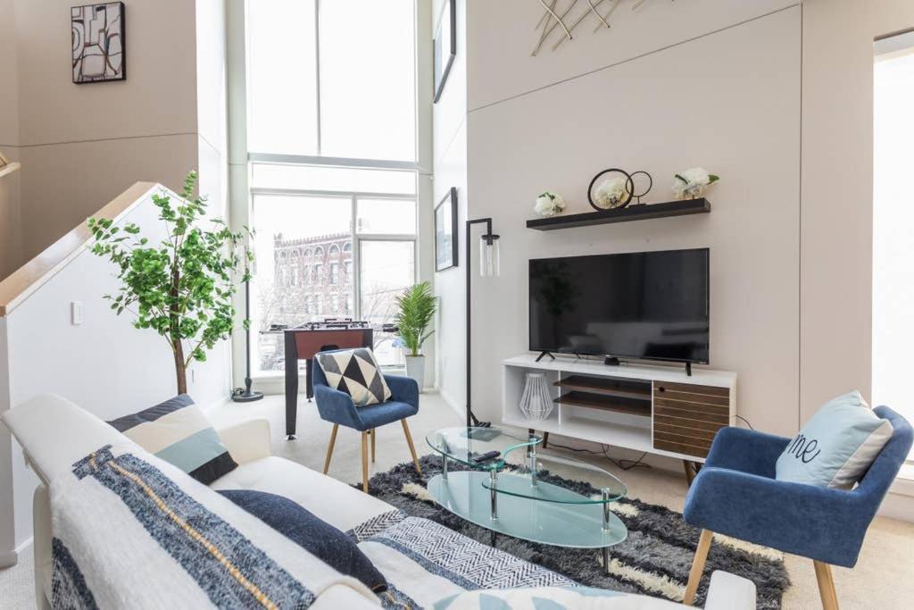 Upscale 3Br Penthouse By Cozysuites Indianapolis Zewnętrze zdjęcie