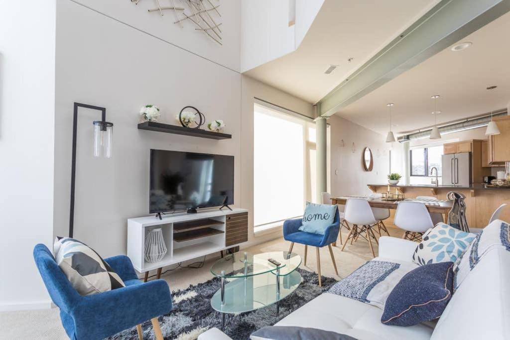 Upscale 3Br Penthouse By Cozysuites Indianapolis Zewnętrze zdjęcie