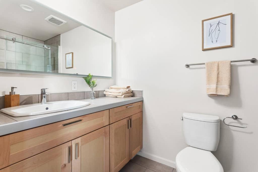 Upscale 3Br Penthouse By Cozysuites Indianapolis Zewnętrze zdjęcie