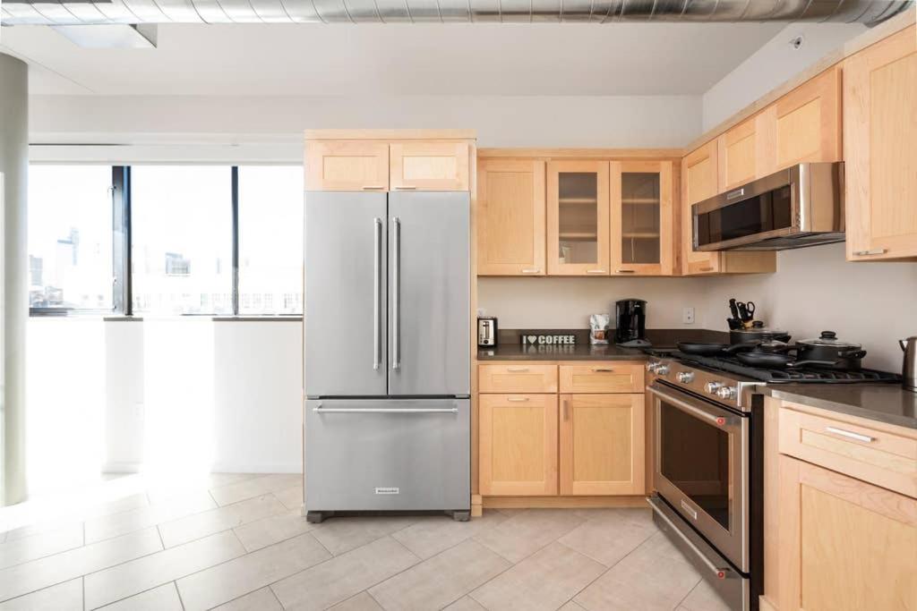 Upscale 3Br Penthouse By Cozysuites Indianapolis Zewnętrze zdjęcie