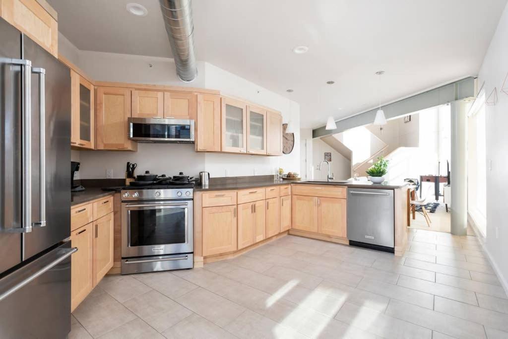 Upscale 3Br Penthouse By Cozysuites Indianapolis Zewnętrze zdjęcie
